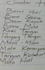 Dia merupakan pembunuh berdarah dingin. Tolong Bikin Kalimat Dari Kata2 Itu Dong Brainly Co Id