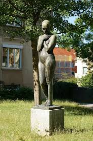 Jūs atėjote į šį puslapį, nes ji yra labiausiai tikėtina, ieško: Category Bronzeplastik Die Sinnende Eleonore Von Mulinen 1970 Wikimedia Commons