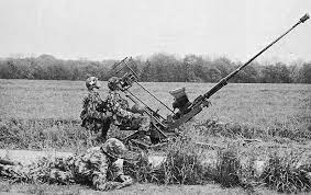 20mm Flab Kan 54 Oe Im Ei Gif 903 567 Armed Forces Infantry Swiss Army