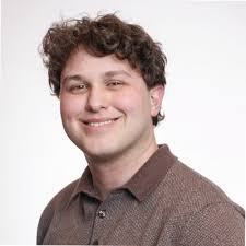 Excited to announce that I have officially graduated from Central  Washington University with a Bachelor's in Film Studies and secondary  specializations in Communications & Journalism! I look forward…