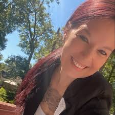 Where can I find an Avon dealer in my neighborhood?