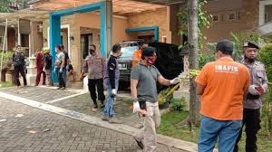 We did not find results for: Kata Sang Kakak Sebelum Setyo Ditemukan Tewas Di Rumah Kawasan Elit Semarang Kena Phk Tribun Jateng