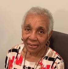 Lorna Rowe's Instagram, Twitter & Facebook