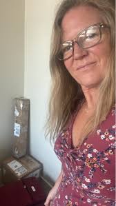 Harry here and while my momma is inside a car going to someplace her called  Connecticut for a book thing, I thought I should tells you that her is  bringing some of