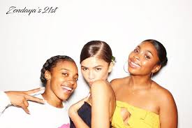 Katianna stoermer coleman, austin stoermer coleman, julien stoermer coleman, annabella stoermer coleman, kaylee stoermer zendaya coleman career. Brandy On Twitter Zendaya Deja Ezenia We Love A Stunning Trio Https T Co Bnaivrt1ic Zendaya Zendaya Coleman Coleman