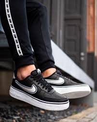 Men Black Air Force 1 On Feet 3 Pointers Dunk Dreams Let The New Nikesportswear Airforce1 Nba Collection Take Control Now Avail Cool Nike Shoes Cute Winter Shoes Sneaker Collection