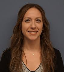 Jennifer Lukas's Instagram, Twitter & Facebook