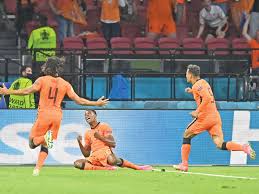 • لم يخسر منتخب هولندا الآن في 9 مباريات في البطولات الكبرى (كأس العالم ويورو) ، وهي أطول مدة يديرها منتخب أوروبي حاليًا. Ø¬Ø±ÙŠØ¯Ø© Ø§Ù„Ø¬Ø±ÙŠØ¯Ø© Ø§Ù„ÙƒÙˆÙŠØªÙŠØ© Ù‡ÙˆÙ„Ù†Ø¯Ø§ ØªØ­Ø¨Ø· Ø±ÙŠÙ…ÙˆÙ†ØªØ§Ø¯Ø§ Ø£ÙˆÙƒØ±Ø§Ù†ÙŠØ§ Ø¨ÙÙˆØ² Ù‚Ø§ØªÙ„
