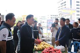 กัมพูชา สั่งห้ามนำเข้า ผัก ผลไม้ น้ำมัน และก๊าซ จากไทย - Imagen principal del artículo