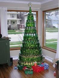 Tersedia pohon natal dengan harga murah dan berkualitas, jaminan uang kembali 100% di bukalapak. The Romp Family 30 Ide Hiasan Natal Dari Botol Kaca Bekas