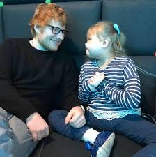 Verrückte welt frau muss wegen ed sheerans musik in den knast. Ed Sheeran S Private Concert For Melody Driscoll May 2017 Popsugar Celebrity