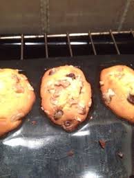 Madeleines Pepites De Chocolat Et Eclats De Noix Gourmandises Gourmandise Pepite Chocolat Cuisine