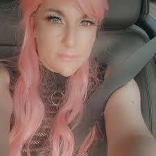 Deanna Lee Garcia (@deannaleepsychic) • Instagram photos and videos