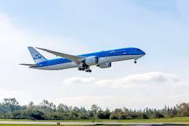 Airco is very poor as well. Klm Outlines Initial Boeing 787 10 Dreamliner Routes Samchui Com