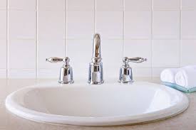 This feature needs less cleaning as debris can be wiped straight into sink. How Far Should A Bathroom Sink Be From The Wall And From Edge Of Counter Home Decor Bliss