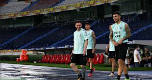 Cuando king kong juega fútbol. Argentina Juega Ante Colombia En Un Clima Tenso En Barranquilla Futbol Titulares De Las Ultimas Noticias De Argentina Y El Mundo