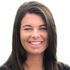 Sarah Kettler's Instagram, Twitter & Facebook