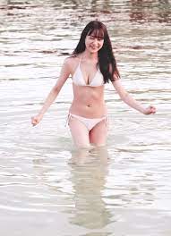 鈴木絢音 最新グラビア含む水着画像 75枚 - マブい女画像集 女優・モデル・アイドル