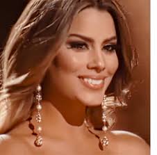 COLOMBIANA🇨🇴#aftereffects #ae #aep #jwq_grp #edit #foryou #fyp #4u  #beauty #beautypaegant #missuniverse #adrianagutierrez