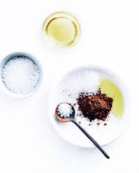 Also eine anleitung, wie man desinfektionsmittel für die hände selber machen kann. Gesichtsmaske Selber Machen 4 Einfache Rezepte Frolicious Deine Afro Haare Pflegen