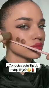 Divina Martínez (divinamartinez_99)