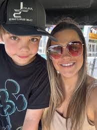 Mariah Hopper's Instagram, Twitter & Facebook