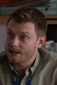 Coronation Street's Rob Mallard says being 'honest' saved career as he  almost lost rival soap job...