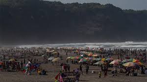 Gratis untuk komersial tidak perlu kredit bebas hak cipta. Pantai Selatan Yogyakarta Bergejolak Mulai Hari Ini Sampai Ppkm Diputuskan Senin Travel Tempo Co