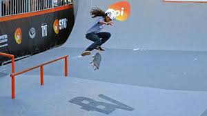 Fadinha, de 13 anos, é prata! Conheca Rayssa A Ex Fadinha De 11 Anos Que E Esperanca De Medalha Do Brasil No Skate Olimpico