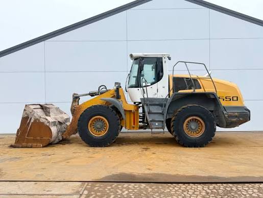Liebherr L550 Wheel Loader