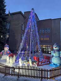 Красивый, зимний, ночной Харьков р-н ДК ХТЗ