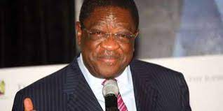 President uhuru kenyatta was in kakamega yesterday to issue the sh1 billion bailout of mumias sugar company. Busia Senator Amos Wako Calls For Disbandment Of Supreme Court Nation