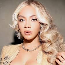 🚨FAMOSOS: A revista Forbes comparou o legado de Beyoncé ao de Michael  Jackson: “Seu legado é semelhante ao de Michael Jackson… Não são apenas  seus vídeos que lhe renderam a reputação de