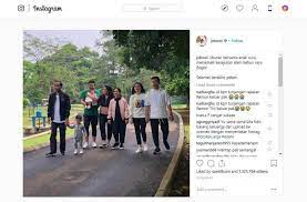 Listing 10,000+ pictures of dinosaurs, facts about them and other prehistoric animals, bringing them closer to kids, their parents and teachers. Tangan Digigit Hewan Ini Netizen Pusing Cari Paspampres Jokowi Hitekno Com