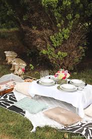 Creating the Perfect Picnic // Classic + Fancy Picnic Guides – Ann Le Do