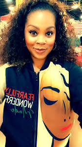 Cassandra Blackmon's Instagram, Twitter & Facebook