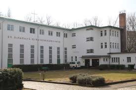 8 hrs · haßfurt, germany ·. Lazarushaus Berlin Friedrichshain Xhain Info