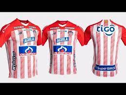 Cinco franjas rojas en el pecho, el escudo del equipo impreso en 3d, cuello con corte tipo v y la bandera de barranquilla en la nuca, así es la nueva camiseta del junior, presentada oficialmente en redes sociales este miércoles. Venta Camiseta Del Junior 2021 En Stock