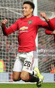 Fernandes, greenwood & cavani keep city's title party on icetoday at 7:03 pmwww.thesun.co.uk. 500 Jungs Ideen In 2021 Jungs Teenie Jungs Susse Jungs