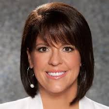 Lisa Madson's Instagram, Twitter & Facebook