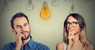 Femeile care se joaca cu parul inspira gratie, eleganta. 7 Gesturi Feminine Care Ii Innebunesc Pe Barbati Suada