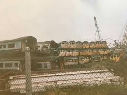 Vic Berry Train Breakers Train Pictures Train Paris Skyline