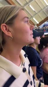 this is me shooting my shot with brendan hausen