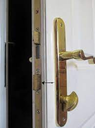 Posted on september 24, 2017 by ellen. Need Help With This 5 Point Upvc Door Lock That Gets Stuck Diynot Forums