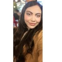 Kim Gama's Instagram, Twitter & Facebook