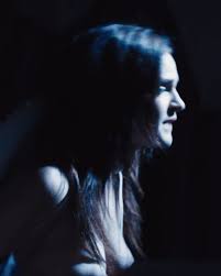 Madeline Brewer - Cam (2018) : rHorrorMovieNudes