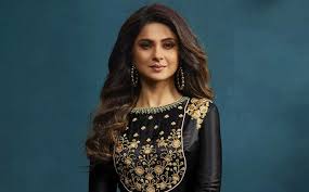 Not Just Beyhadh Jennifer Winget Wants To Do This In 2020