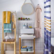 Una decoración perfecta puede resultar sobresaliente con los objetos de decoración adecuados. Catalogo Casa Ideas Peru Estantes De Bano Decoracion De Unas Hogar