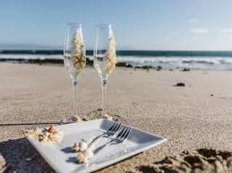 Toma nota de los materiales que precisarás. Copas De Novios Personalizadas Para Su Matrimonio