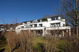 Auf dem immobilienmarktplatz der f.a.z. Moderne 2 Zimmer Wohnung Mit Grosser Sonnenterrasse Bosiljanoff Immobilien Grunwald